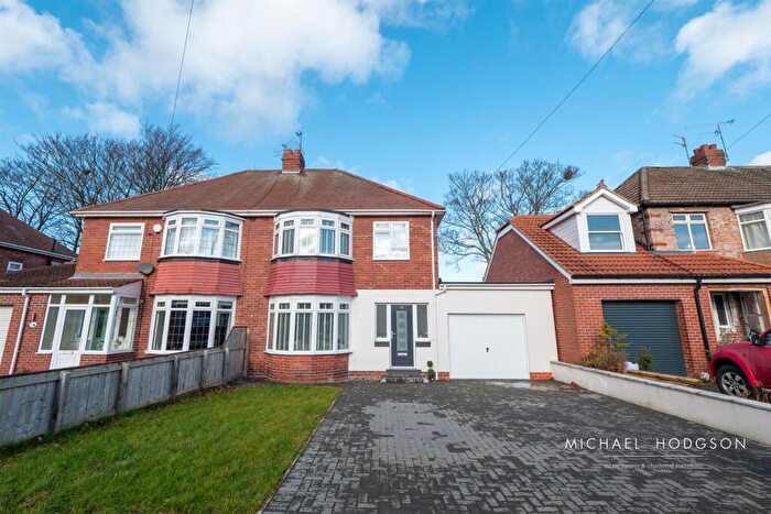 3 Bedroom Semi Detached House For Sale In Nilverton Avenue, Ashbrooke, Sunderland, SR2