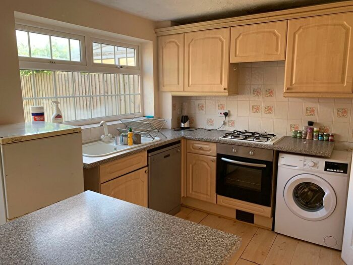 2 Bedroom Semi-Detached House To Rent In New Road, Bristol, BS34