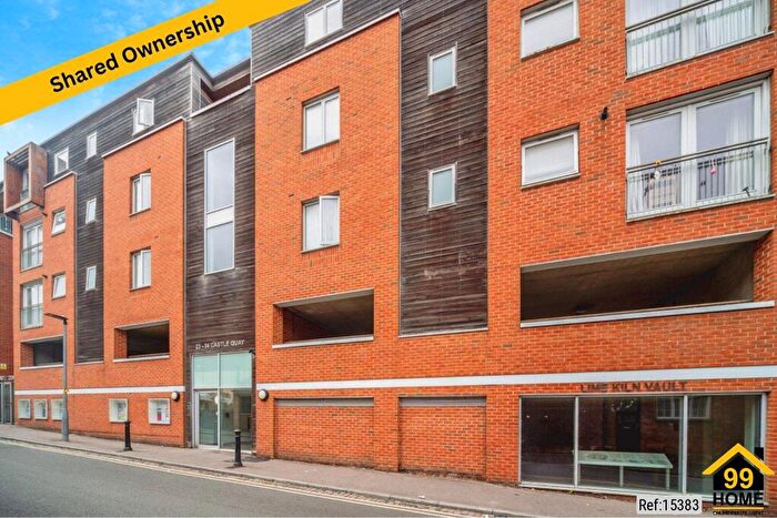 1 Bedroom Apartment For Sale In Flat, Castle Lane, Bedford, MK40