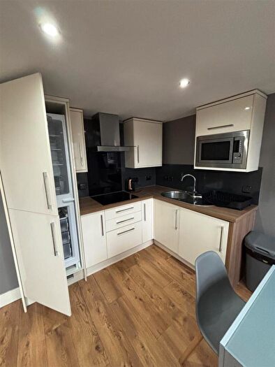 2 Bedroom Private Hall To Rent In St. Leonards Gate, Lancaster, LA1