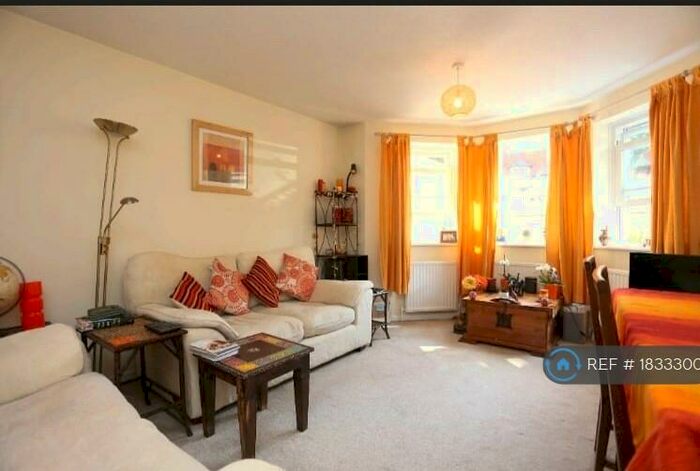 1 Bedroom Flat To Rent In Fourth Avenue, Hove, BN3