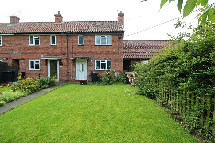 3 Bedroom Terraced House For Sale In Orchard Cottages, Roecliffe, Nr Boroughbridge, YO51