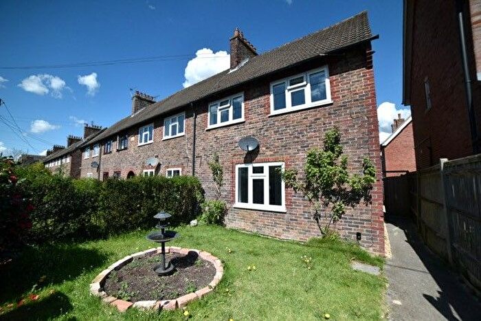 3 Bedroom Property To Rent In Vernon Road, Uckfield, TN22