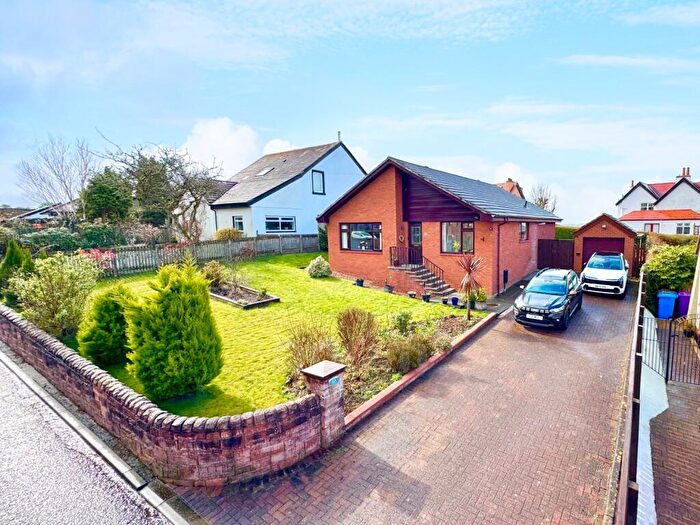 3 Bedroom Detached Bungalow For Sale In The Lane, Skelmorlie, PA17