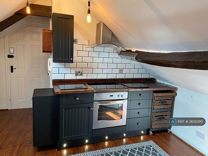 Studio To Rent In Long Street, Wotton-Under-Edge, GL12
