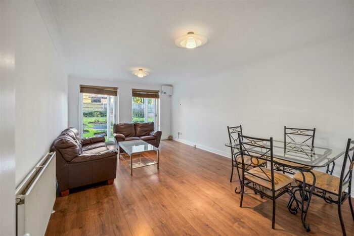 2 Bedroom Apartment To Rent In Brent Terrace, NW2