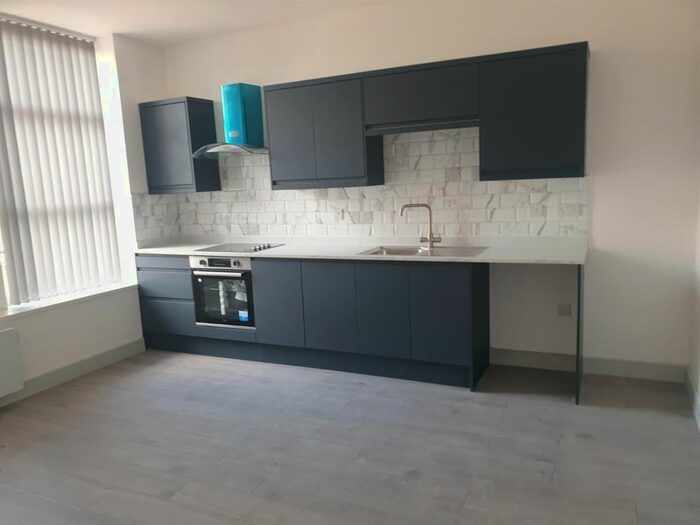 1 Bedroom Flat To Rent In Station Road, Desborough, Kettering, NN14