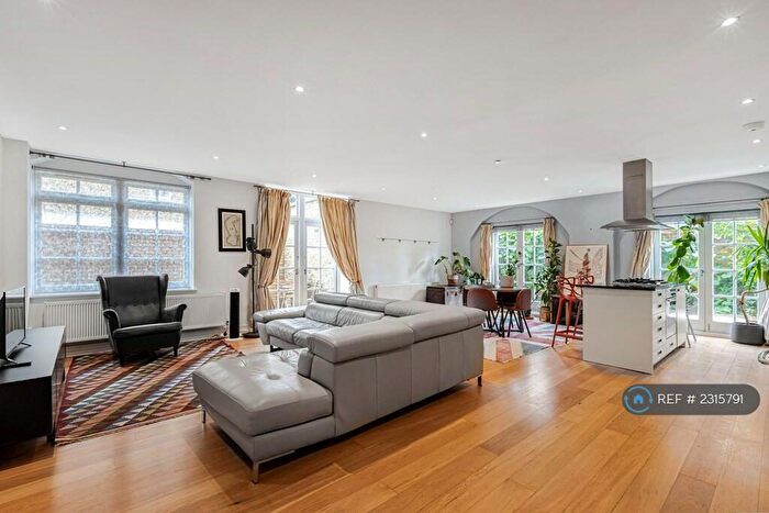 2 Bedroom Flat To Rent In Tottenham Road, London, N1