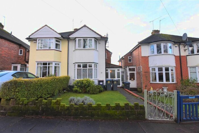 3 Bedroom Property To Rent In Durley Dean Road, Selly Oak, Birmingham, B29