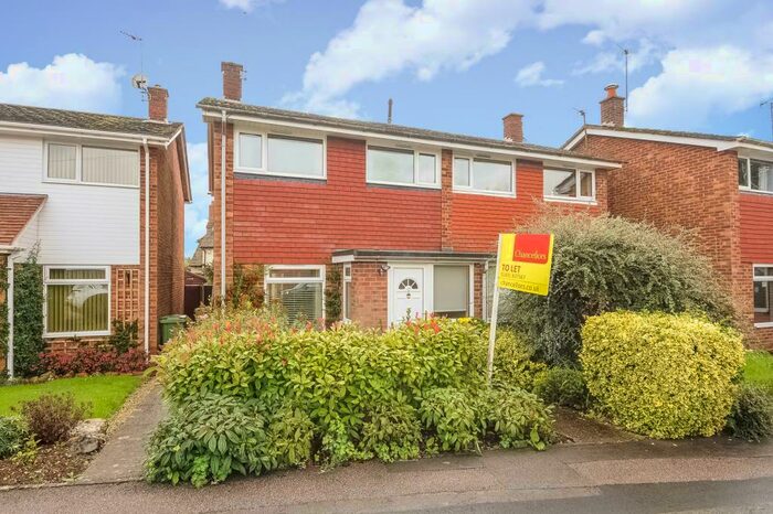 3 Bedroom Semi-Detached House To Rent In Wallingford, Oxfordshire, OX10