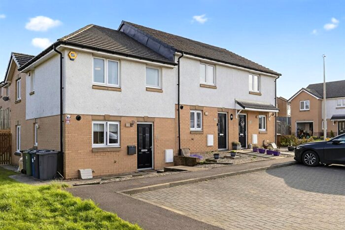3 Bedroom End Of Terrace House For Sale In Bolerno Circle, Dargavel, Bishopton, PA7
