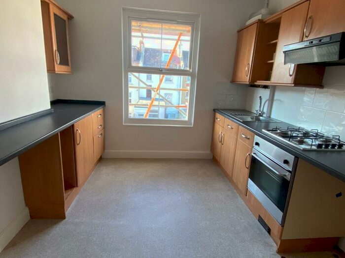 1 Bedroom Apartment To Rent In Cobham Street, Gravesend, Kent, DA11