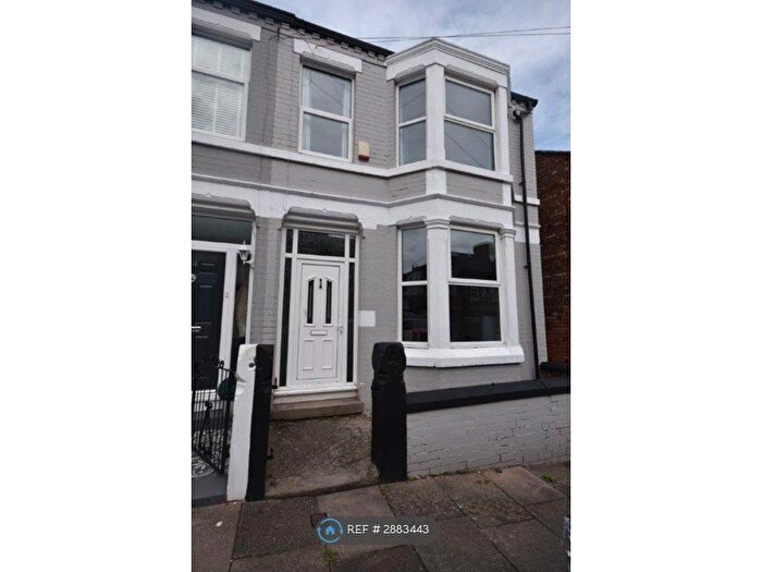 3 Bedroom Semi-Detached House To Rent In Clive Road, Wirral, CH43