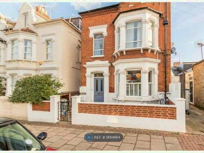 2 Bedroom Flat To Rent In Mexfield Road, London, SW15