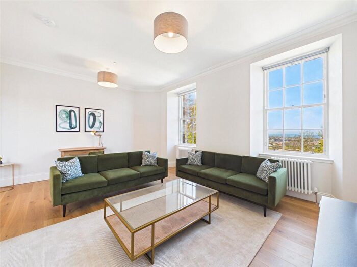 2 Bedroom Property To Rent In Sassoon Grove, Edinburgh, Midlothian, EH10