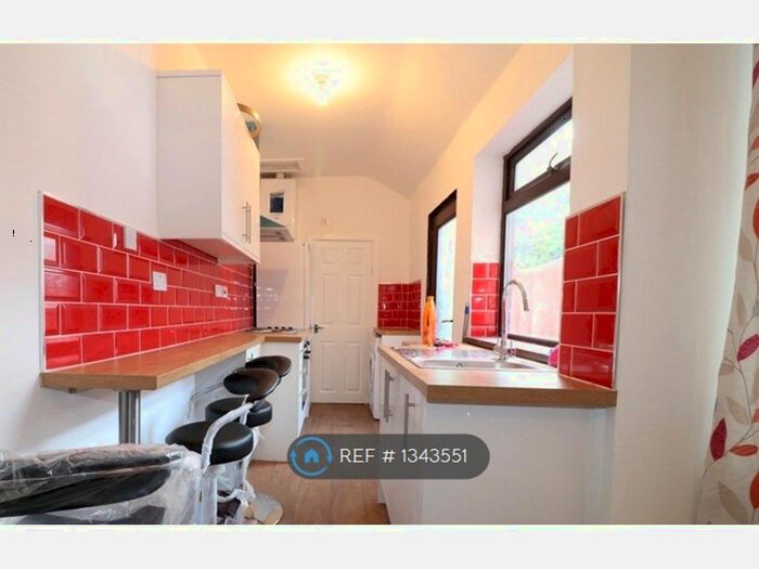 3 Bedroom Terraced House To Rent In Winchester Street, Coventry, CV1