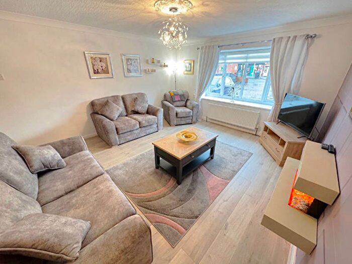 2 Bedroom Detached Bungalow For Sale In Fleetwood Road, Fleetwood, FY7