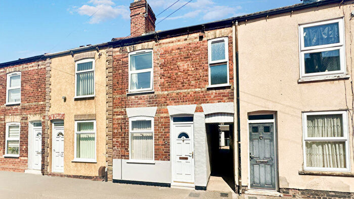 2 Bedroom Terraced House For Sale In Wilson Street, Lincoln, LN1