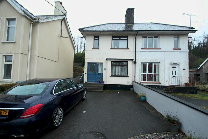 3 Bedroom Semi-Detached House For Sale In Belfast Road, Ballynahinch, BT24