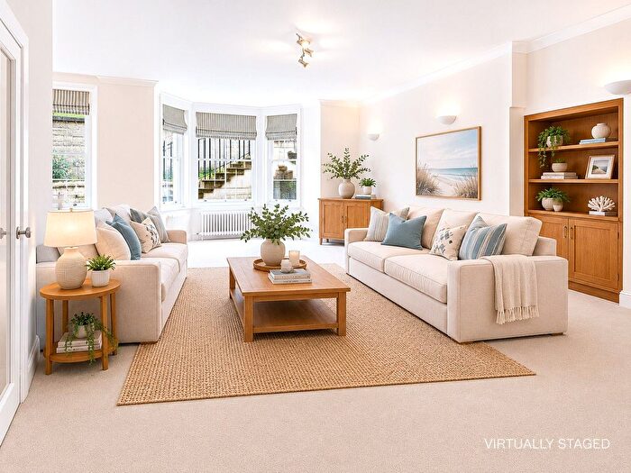 2 Bedroom Flat For Sale In Drumsheugh Gardens, Edinburgh, Midlothian, EH3
