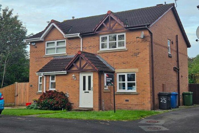 2 Bedroom Semi-Detached House To Rent In Normanby Close, Warrington, WA5