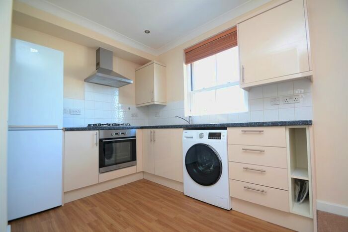 1 Bedroom Flat To Rent In Albion Way, London, SE13