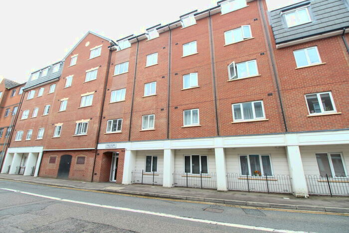 1 Bedroom Flat To Rent In John Street, Luton, LU1
