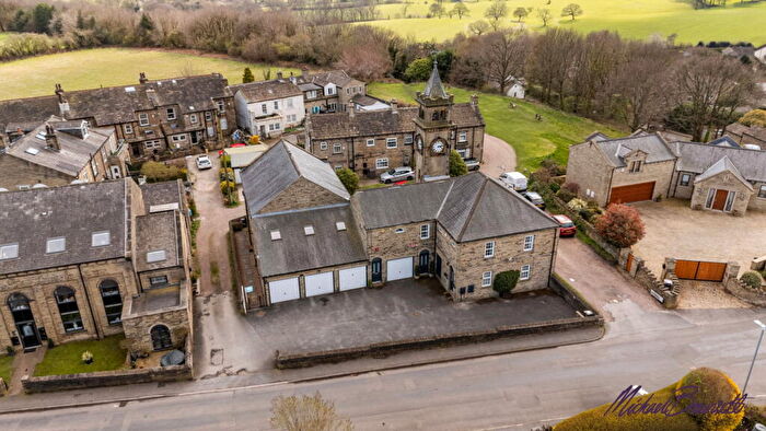 2 Bedroom Flat For Sale In Village Street, Norwood Green, Halifax, HX3