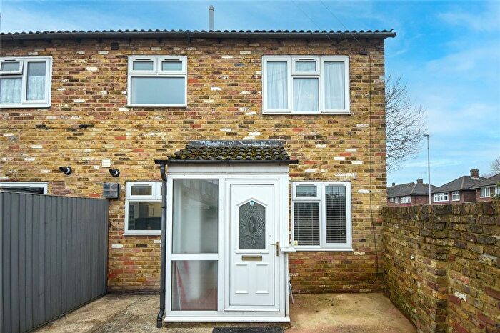 1 Bedroom End Of Terrace House For Sale In Russell Gardens, Sipson, West Drayton, UB7