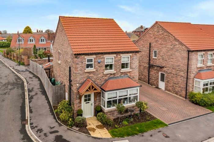 3 Bedroom Detached House For Sale In Honey Garth, Melmerby, Ripon, HG4