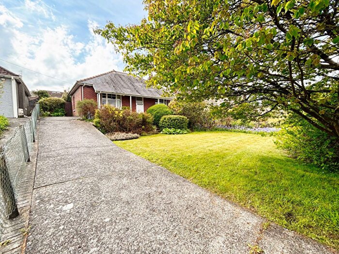 3 Bedroom Detached Bungalow For Sale In Quarella, Bridgend, CF31