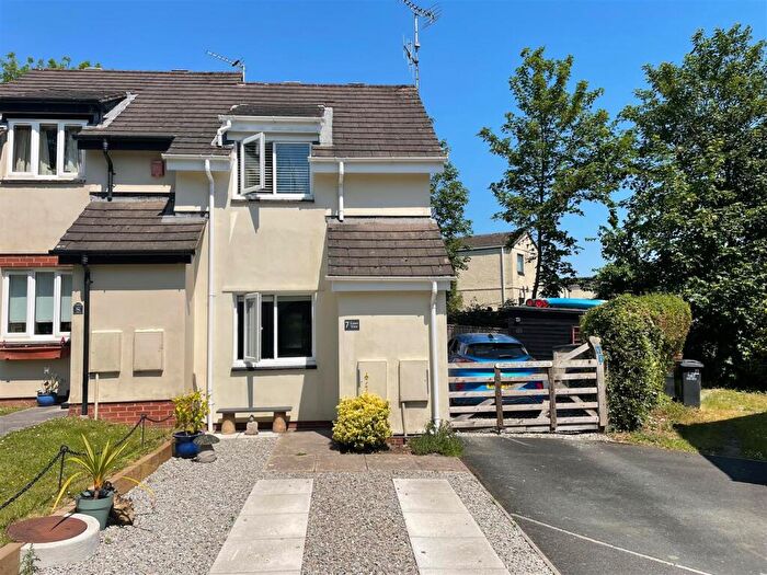 1 Bedroom End Of Terrace House For Sale In Brixton, Plymouth, PL8