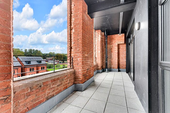 2 Bedroom Flat To Rent In Cotton Gardens, Union Mill, Vernon Street, Bolton, BL1