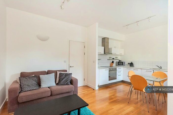 1 Bedroom Flat To Rent In Joiners Yard, London, N1