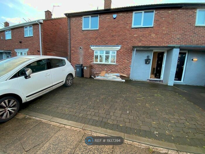 3 Bedroom Semi-Detached House To Rent In Barnstaple Road, North Shields, NE29