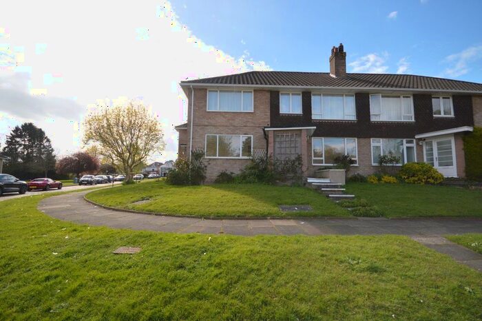 2 Bedroom Maisonette To Rent In Charmouth Court, Charmouth Road, St Albans, AL1