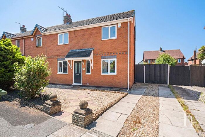 3 Bedroom Semi-Detached House To Rent In Millhouse Close, Wirral, CH46