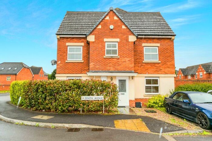 3 Bedroom Semi-Detached House To Rent In Zenith Avenue, Reading, RG2