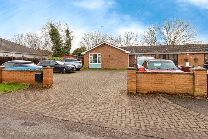 3 Bedroom Semi-Detached Bungalow For Sale In Coronation Close, March, PE15