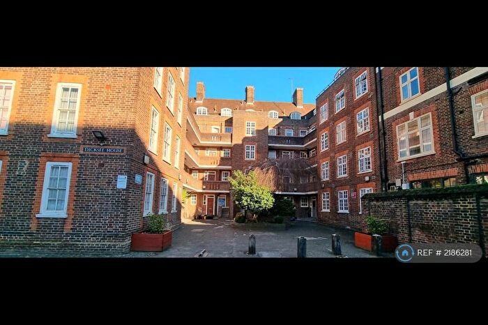 2 Bedroom Flat To Rent In Dicksee House, London, NW8