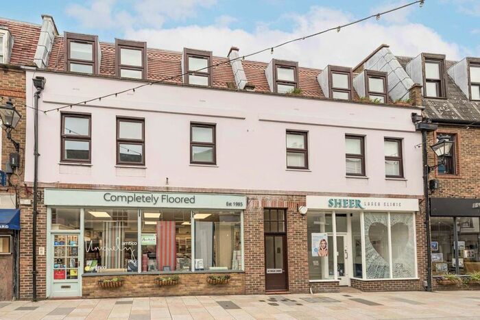 1 Bedroom Flat To Rent In Church Street, Twickenham, TW1