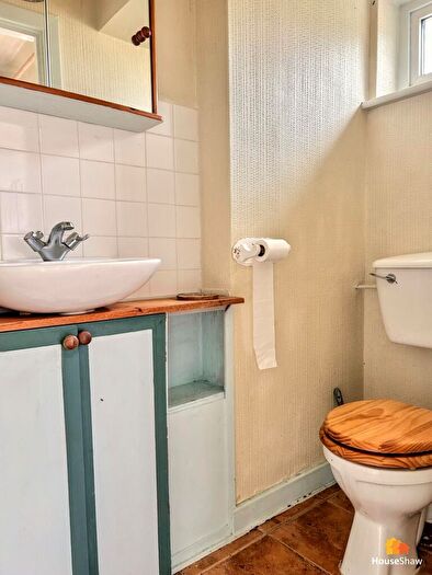 3 Bedroom Detached House For Sale In Icknield Close, Wendover, HP22