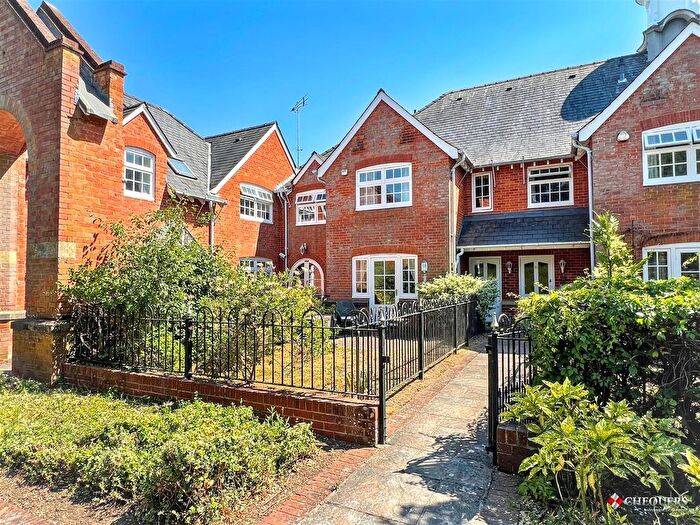 2 Bedroom Terraced House For Sale In Millennium Court, Basingstoke, RG21