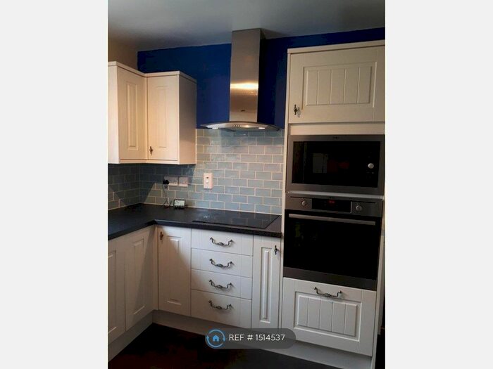 3 Bedroom Semi-Detached House To Rent In Rockwood Hill Estate, Greenside, Ryton, NE40