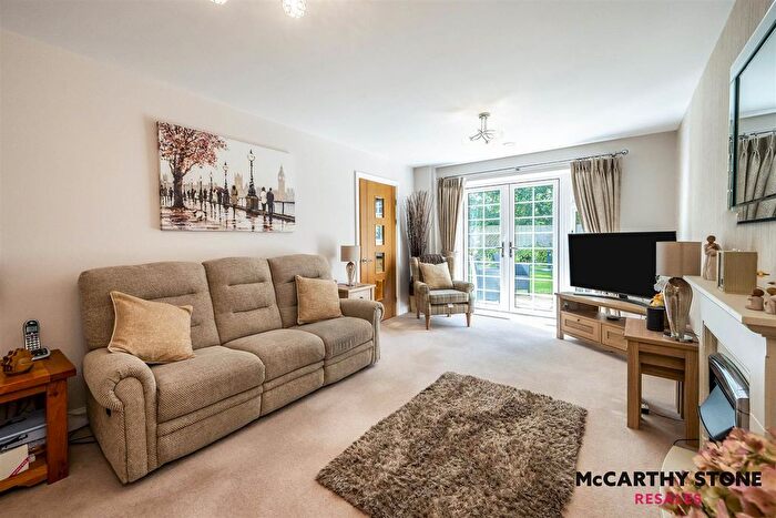 1 Bedroom Flat For Sale In Brueton Place, Blossomfield Road, Solihull, B91