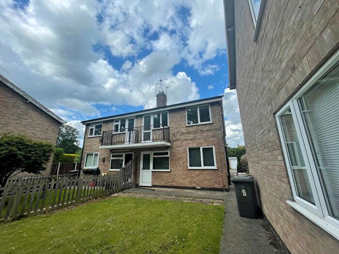 2 Bedroom Maisonette To Rent In The Chestnuts, Stoke Lane, Gedling, NG4