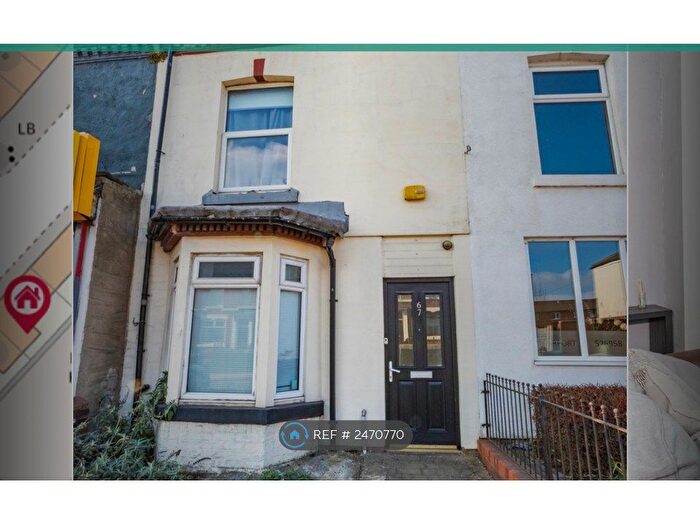 3 Bedroom Terraced House To Rent In Tonge Moor Road, Bolton, BL2