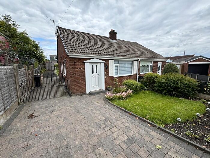 2 Bedroom Semi-Detached Bungalow To Rent In Oxford Road, Little Lever, BL3