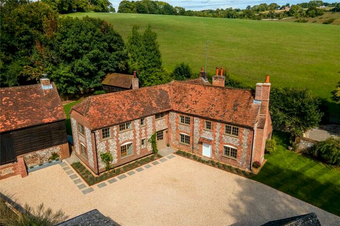 4 Bedroom Detached House To Rent In Park Corner, Nettlebed, Henley-on-Thames, Oxfordshire, RG9