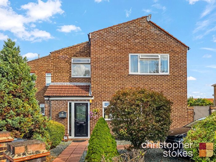 4 Bedroom Semi-Detached House For Sale In Berners Way, Broxbourne, Hertfordshire, EN10